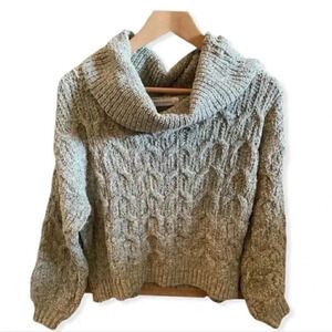 Moon & Madison Oversized Turtleneck Pullover Women Knit Long Sleeves Sweater S